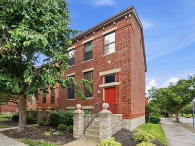 1013 John St, Cincinnati, OH, 45203