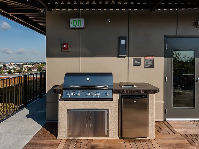 Broadcast Apartments — Photo 55