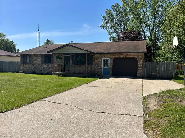 950 Beech St, Bad Axe, MI 48413
