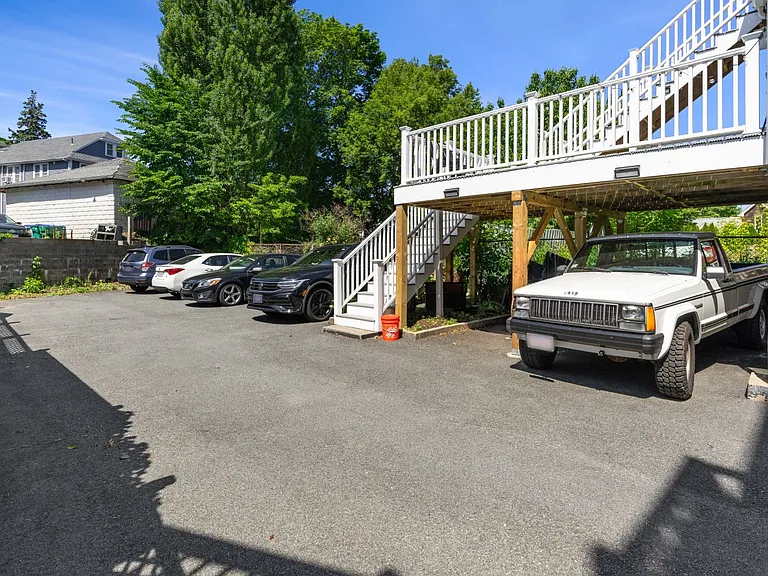 583 Main St #583 — Photo 18