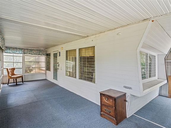 4th image of 3567 COUNTY ROAD 230