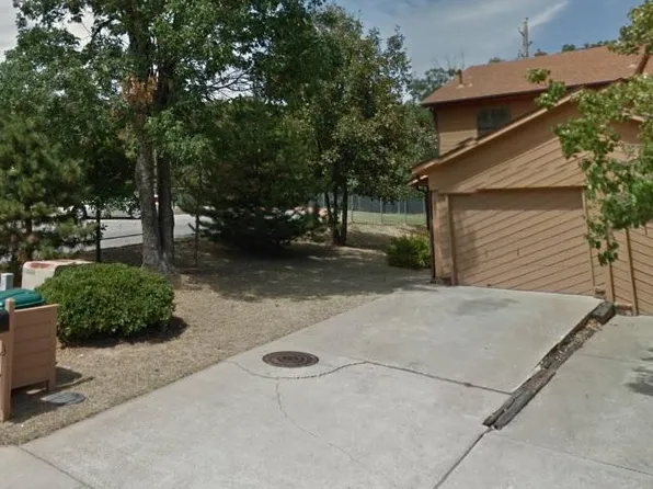 311 E 40th St S, Sand Springs, OK 74063