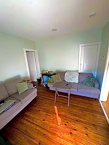 424 Oak St #B Photo 1 424 Oak St #B Photo 1
