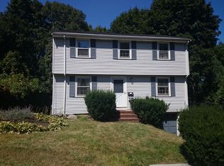 31 Bowditch Rd, Jamaica Plain, MA 02130