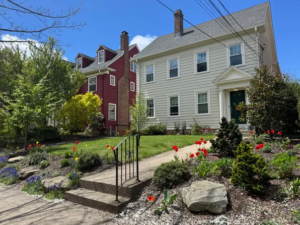 142 Everit St Unit 1, New Haven, CT 06511