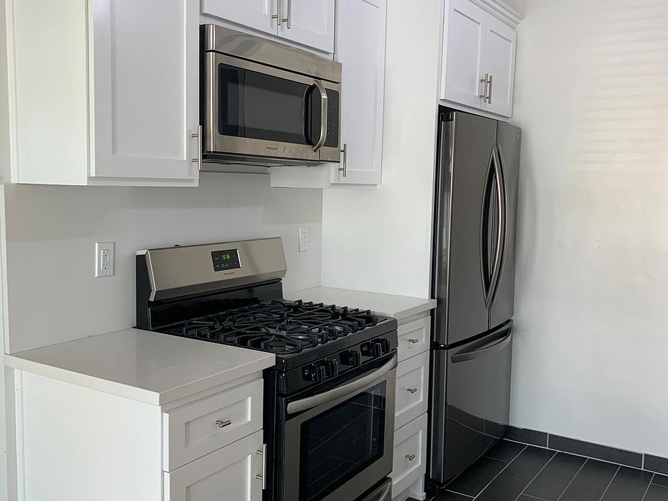 1st image of 1710 Camino Palmero St #30