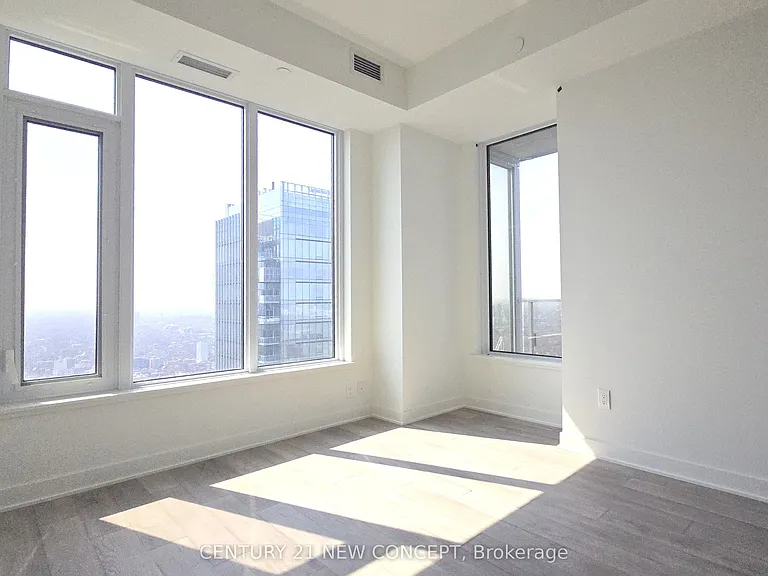 11 Yorkville Ave #5602 — Photo 19