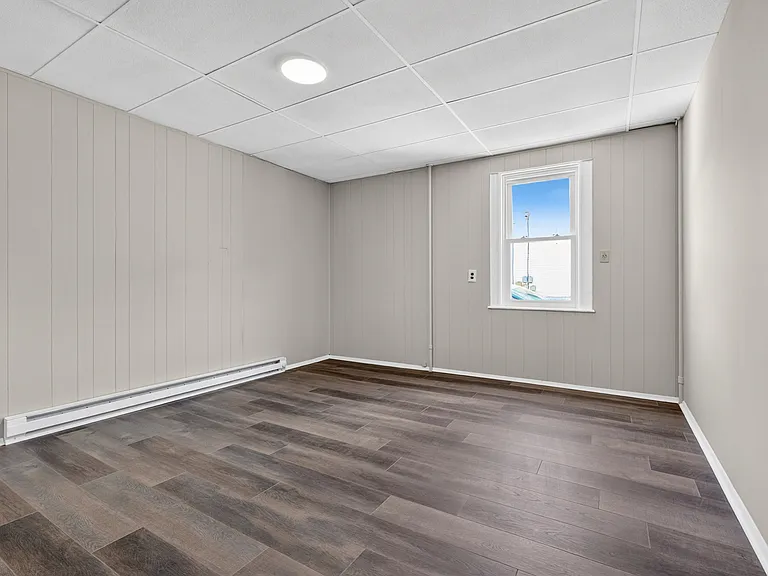 265-267 E Bertsch St #3 — Photo 5