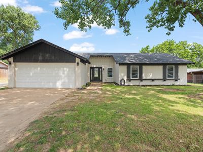810 Ridgeway Rd, Joshua, TX, 76058