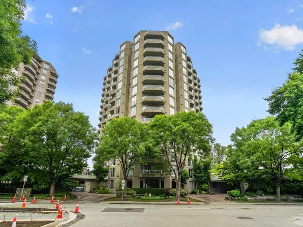 1135 Quayside Dr #1503, New Westminster, BC V3M 6J4