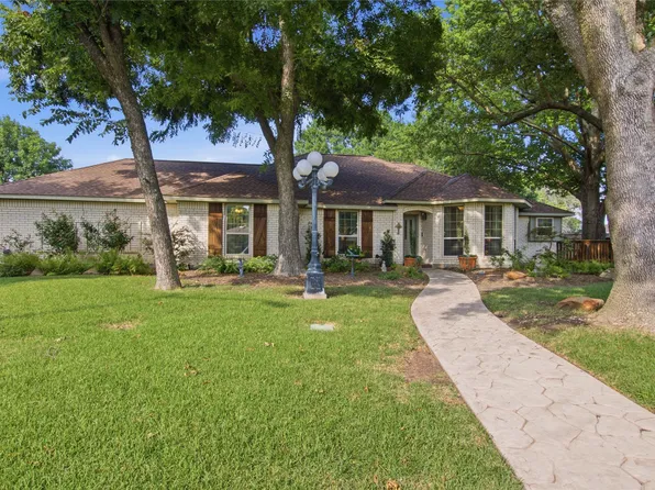 5308 Dixie Cir, Sachse, TX 75048
