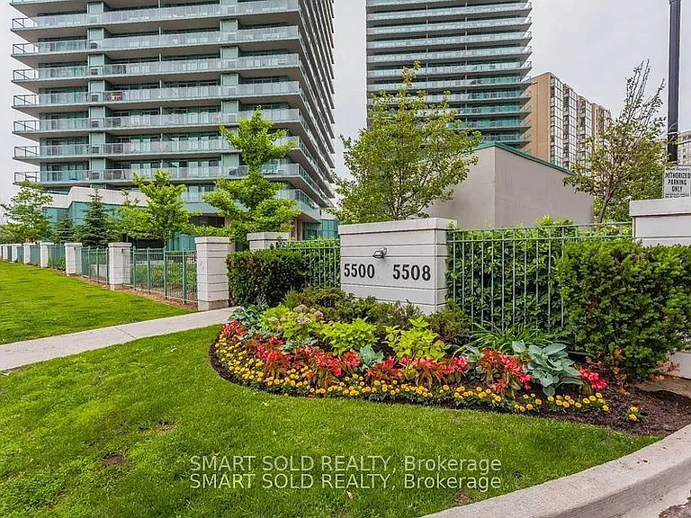 5508 Yonge St #706 — Photo 1