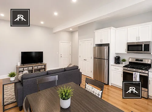 18 Murdock St #8 Photo 1