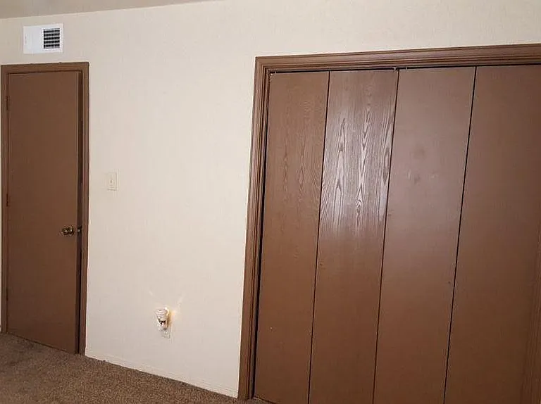 Front bedroom