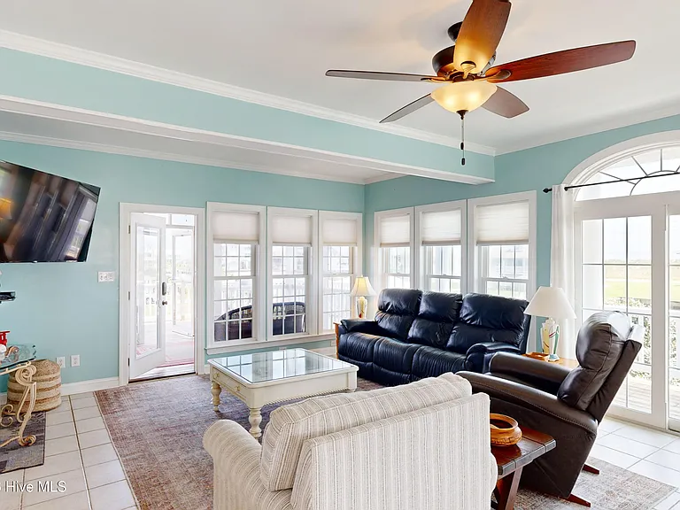 306 Marina Way — Photo 11
