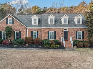 14320 Youngblood Rd, Charlotte, NC 28278