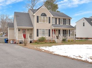 7625 Whirlaway Dr, Midlothian, VA 23112