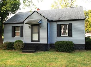 3227 Albrecht Ave, Akron, OH 44312