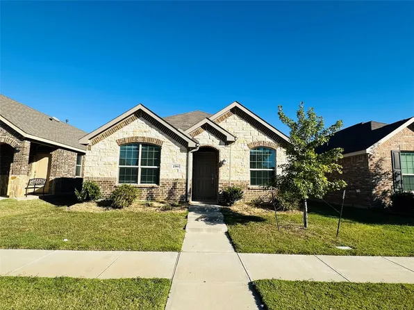2361 Opaline Dr, Aubrey, TX 76227