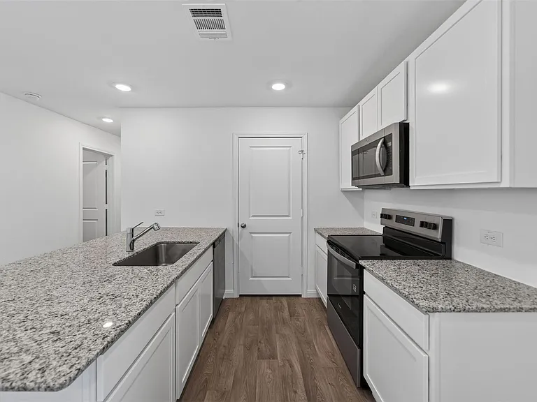 11927 Detar Ct — Photo 28