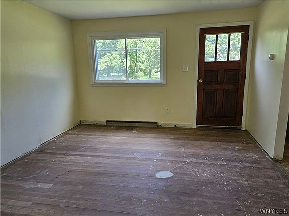 2nd image of 8710 Coleman Rd