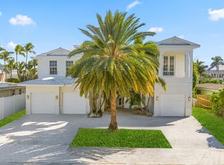 810 NE 70th St, Boca Raton, FL 33487