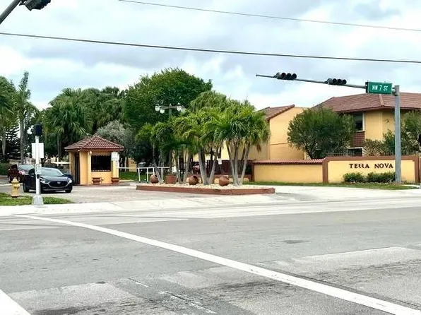 10845 NW 7th Street #15-24, Miami, FL 33172