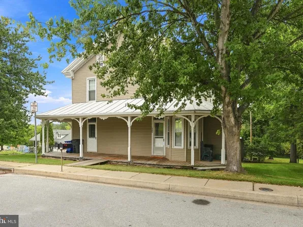1380 Pleasant Valley Rd, Westminster, MD 21158