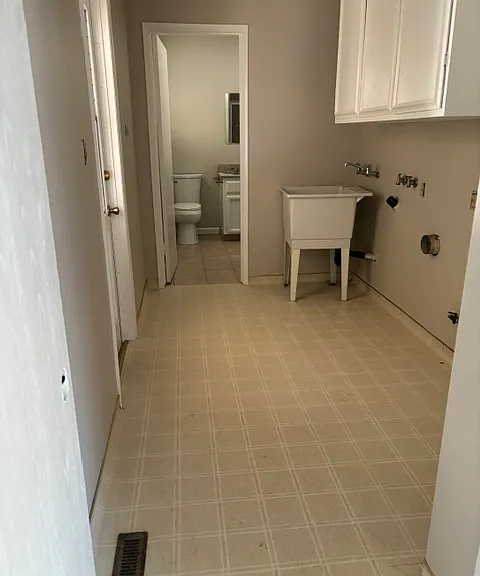 2209 E Palo Alto Ave — Photo 6