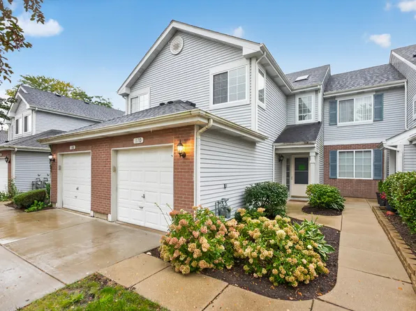170 Sierra Pass Dr, Schaumburg, IL 60194