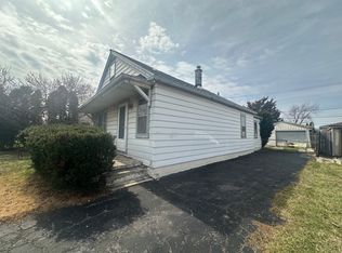 7712 New Castle Ave, Burbank, IL