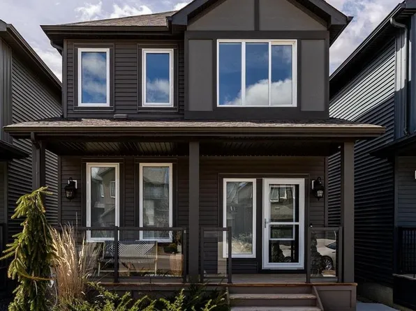 1943 Graydon Hill Grn SW, Edmonton, AB T6W 4C3