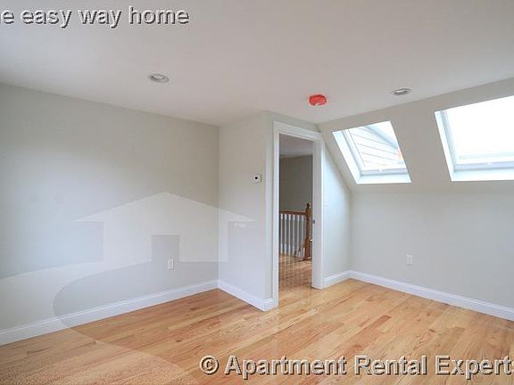 4th image of 29 Elmwood St #A