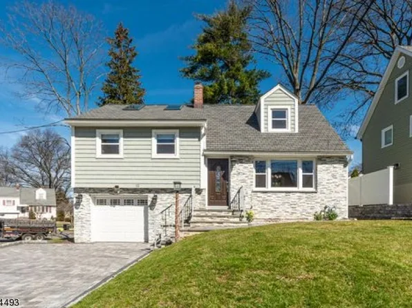 112 Hutton Rd, Clifton City, NJ 07013