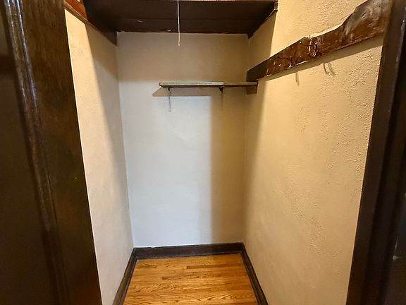 5th image of 904 S 17th St APT A2