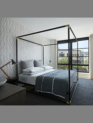 Rented by Aura Management | media 7