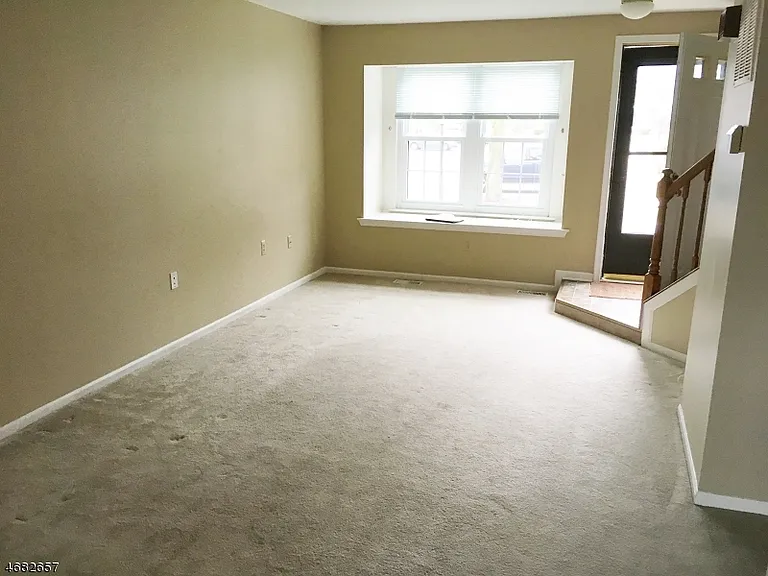 77 Wood Duck Ct — Photo 3