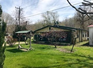 205 Leatherwood Lake Rd, Stewart, TN 37175