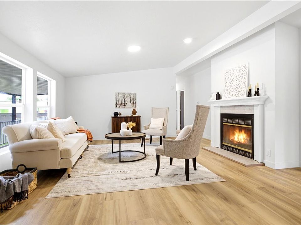 1st image of 1569 W Indian Summer Dr