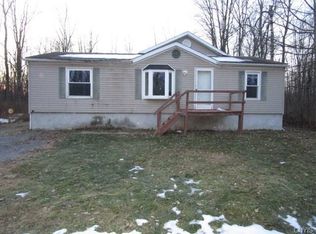 9081 Arthur Jenkins Rd, Canastota, NY 13032