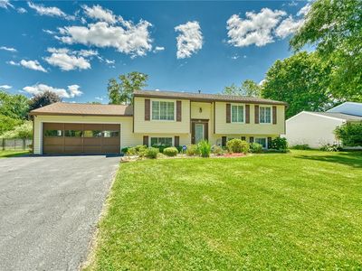 26 Donlin Dr, Rochester, NY, 14624
