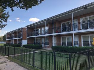 2904 Elizabeth Ave APT 1N, Zion, IL