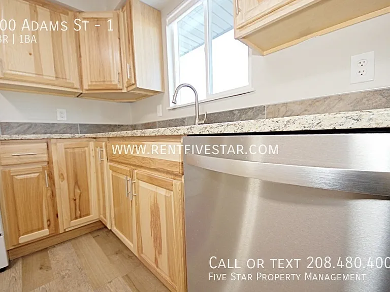 300 Adams St #1 — Photo 5