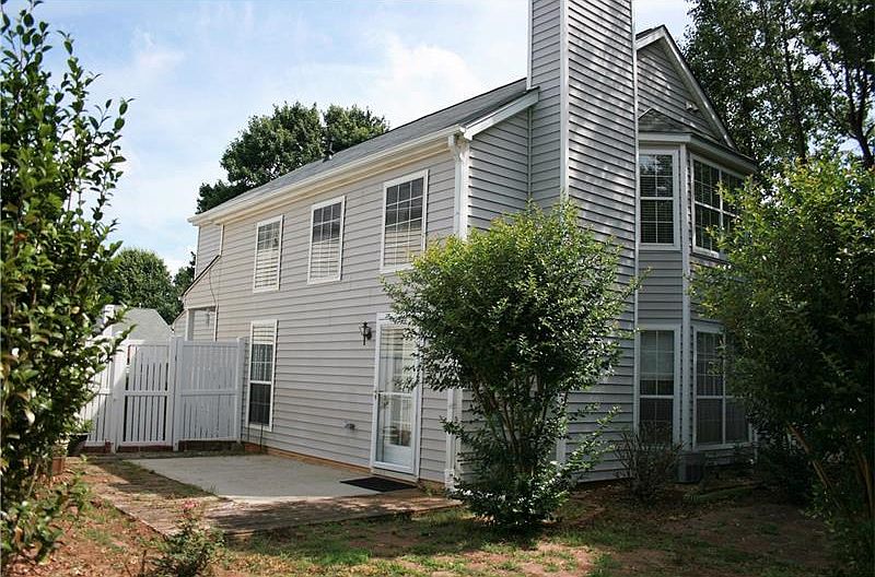 2nd image of 2830 Barnwood Xing