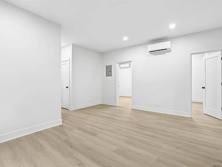 36 Dunwoodie St #1 — Photo 5