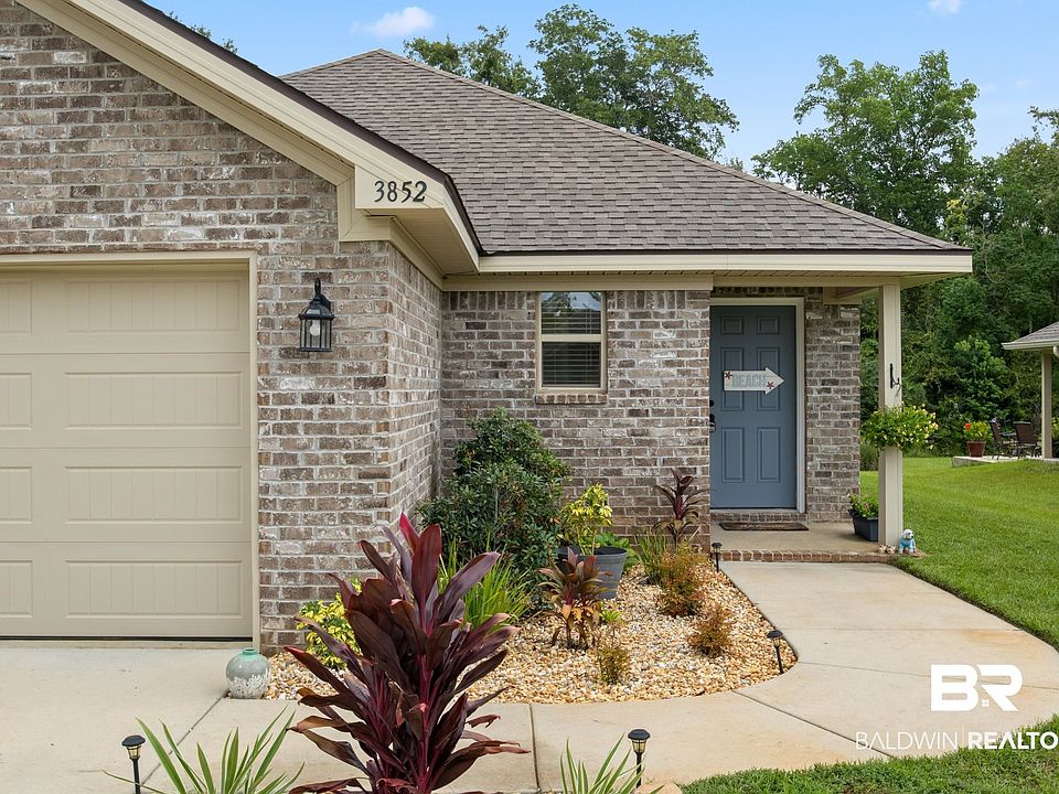 1st image of 3852 Chesterfield Ln