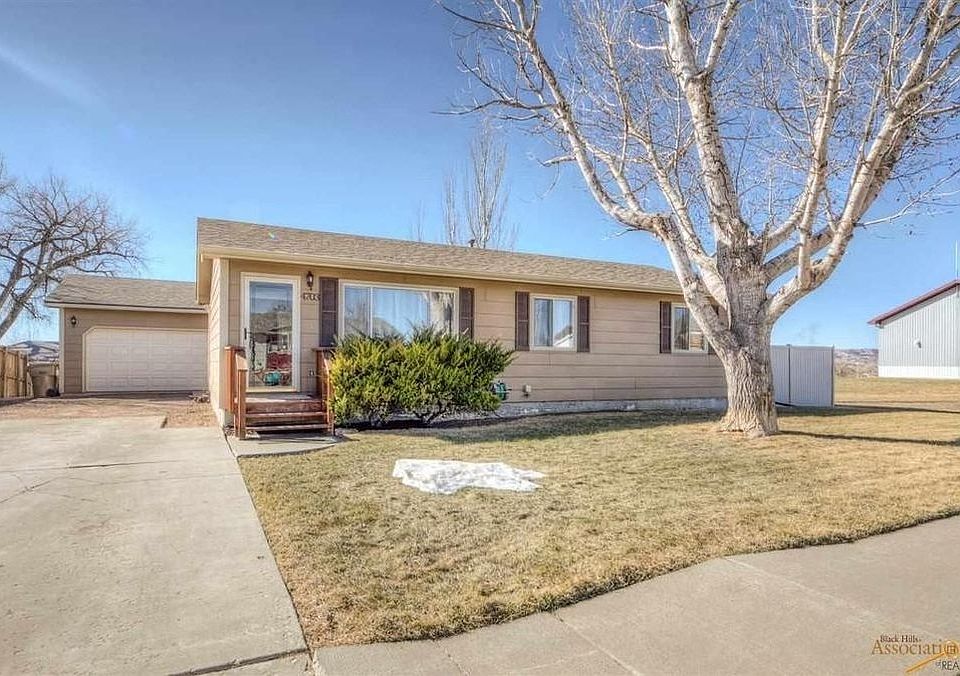 For Sale: 4703 Teak Dr, Rapid City, SD 57703