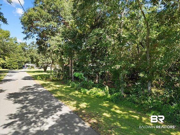 2nd image of 0 Marigold Ave