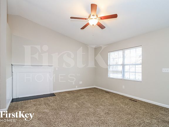 3rd image of 3820 Spring Branch Dr