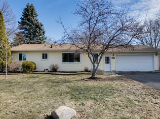 4052 Rahn Rd, Eagan, MN 55122